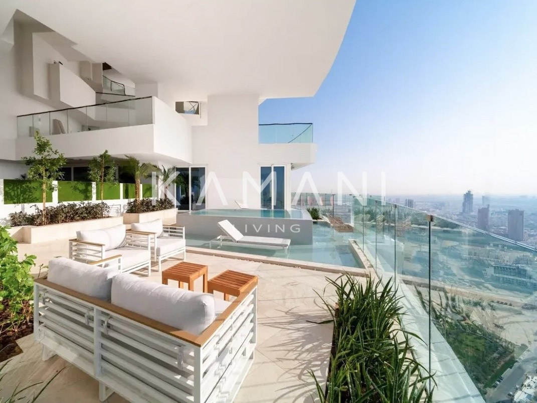 Spacious | Private Pool | Luxury