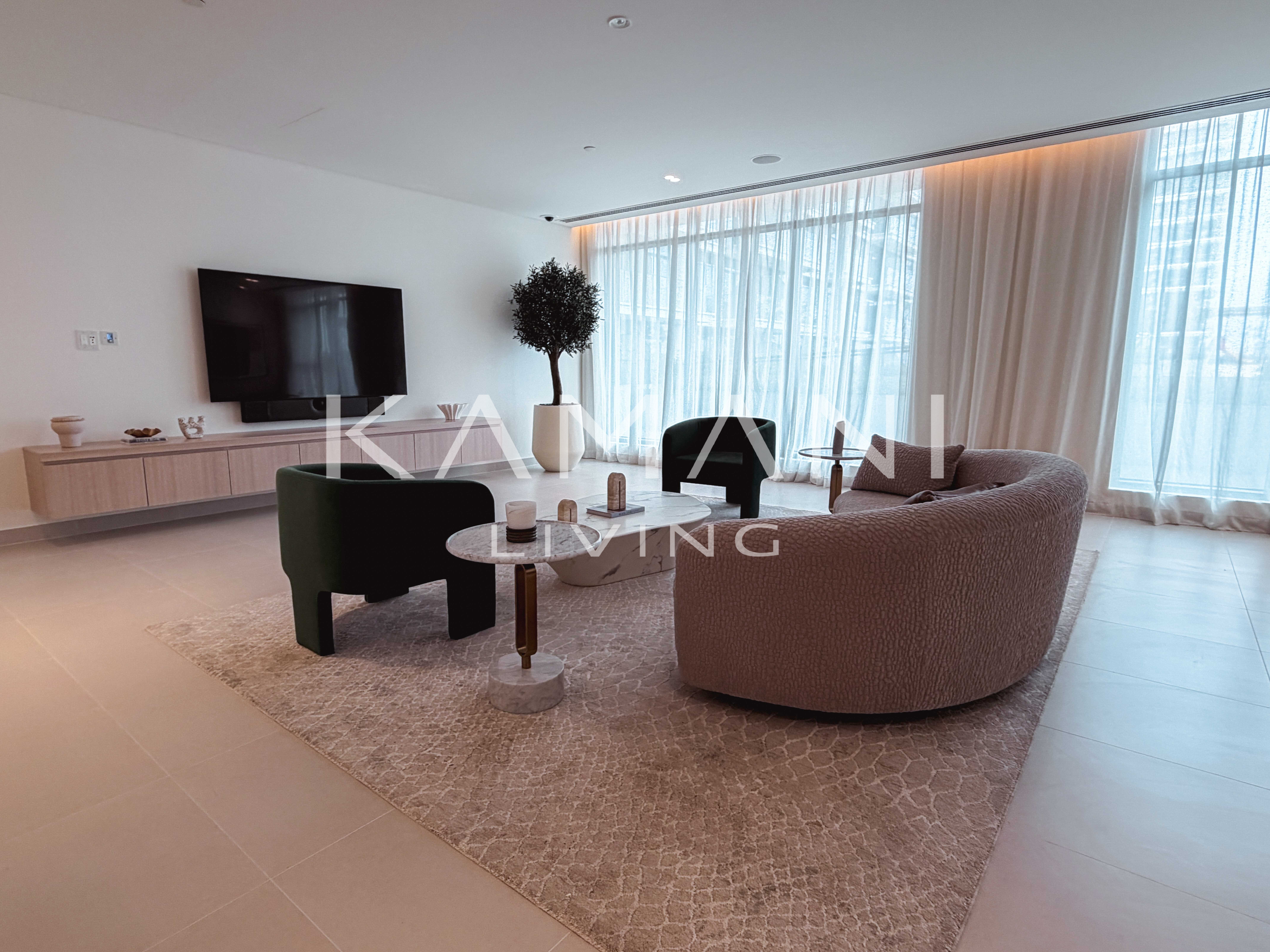 Low Floor | Brand New | Boulevard View