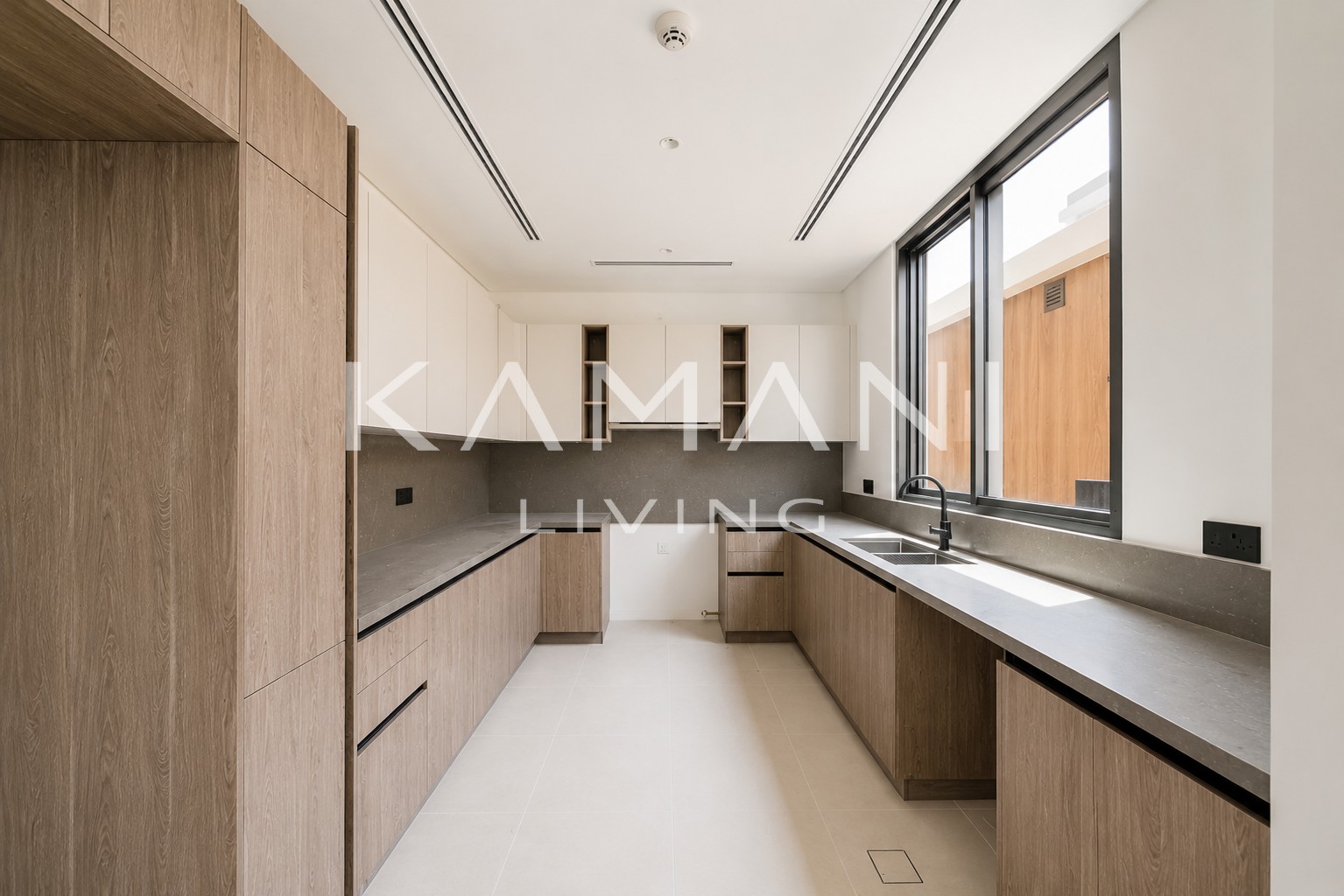 Vacant Now | Landscaped | Open Kitchen