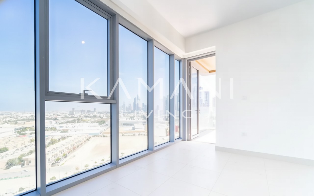 Canal View 2BR | Two Balconies | High Floor